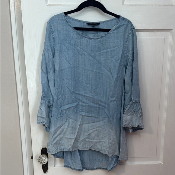John Mark Women's Relaxed Fit Blue Ombré Shirt with Bell Sleeves Size M - Picture 1 of 12